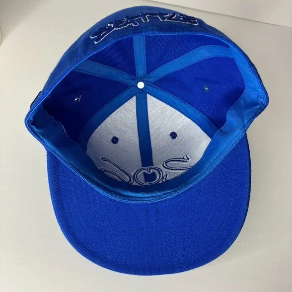 206 Seattle Blue Embroidered Fitted Size Medium New Hat - Picture 5 of 7